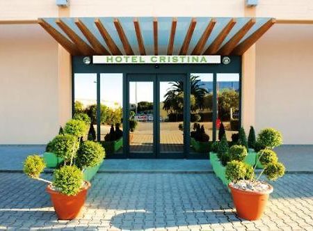 Hotel Cristina Rocca San Giovanni Exteriör bild