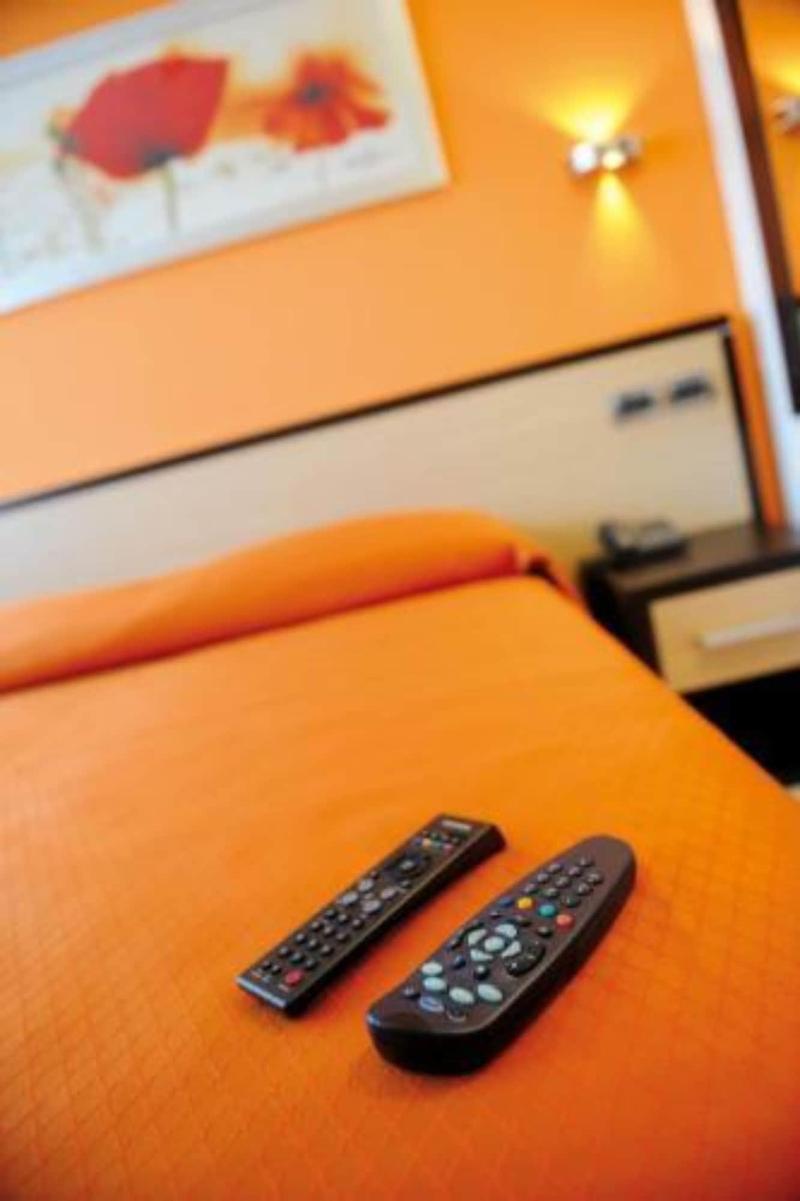 Hotel Cristina Rocca San Giovanni Exteriör bild