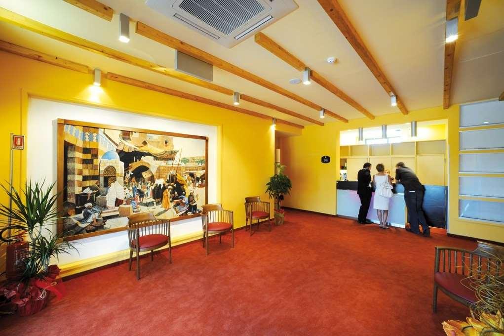 Hotel Cristina Rocca San Giovanni Inreriör bild